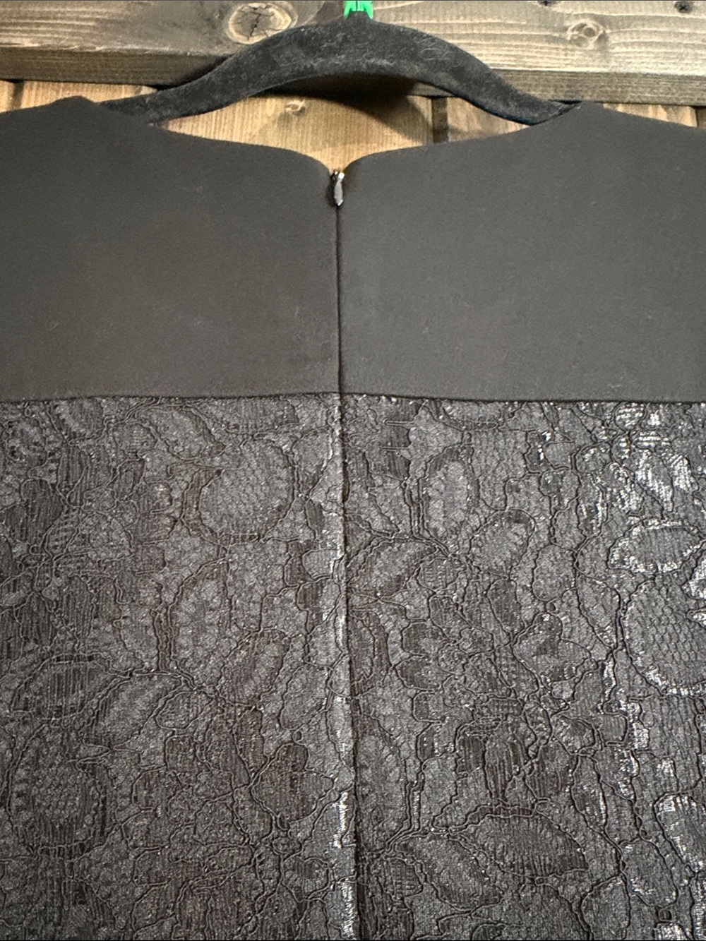 Black Lace-Front Sleeveless Sheath Dress - Picture 4 of 6